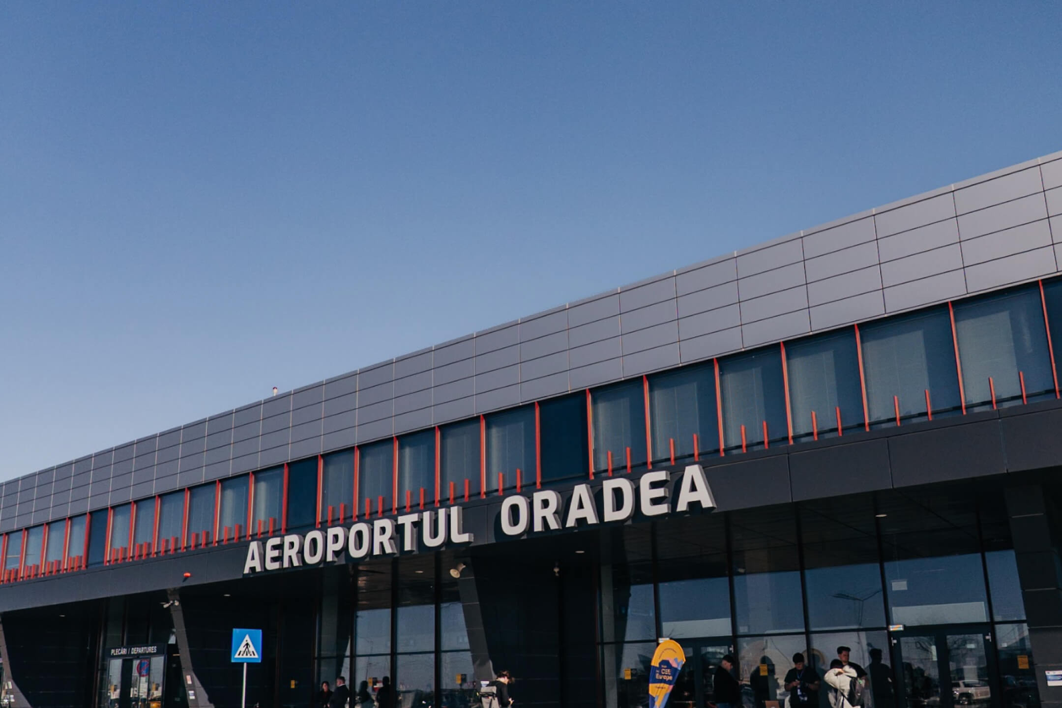 oradea-airport-photo-poiesis-lab
